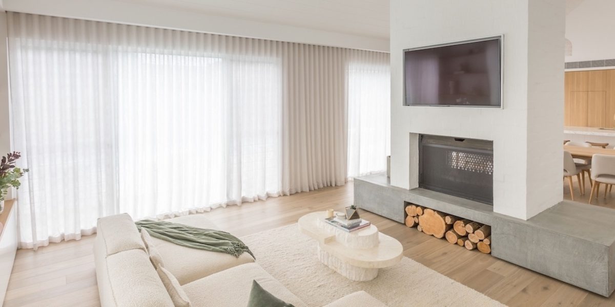 how to choose best curtains in dubai